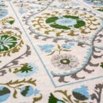 Louis De Poortere tapis Antiquarian Suzani 9732 Slavia zoom
